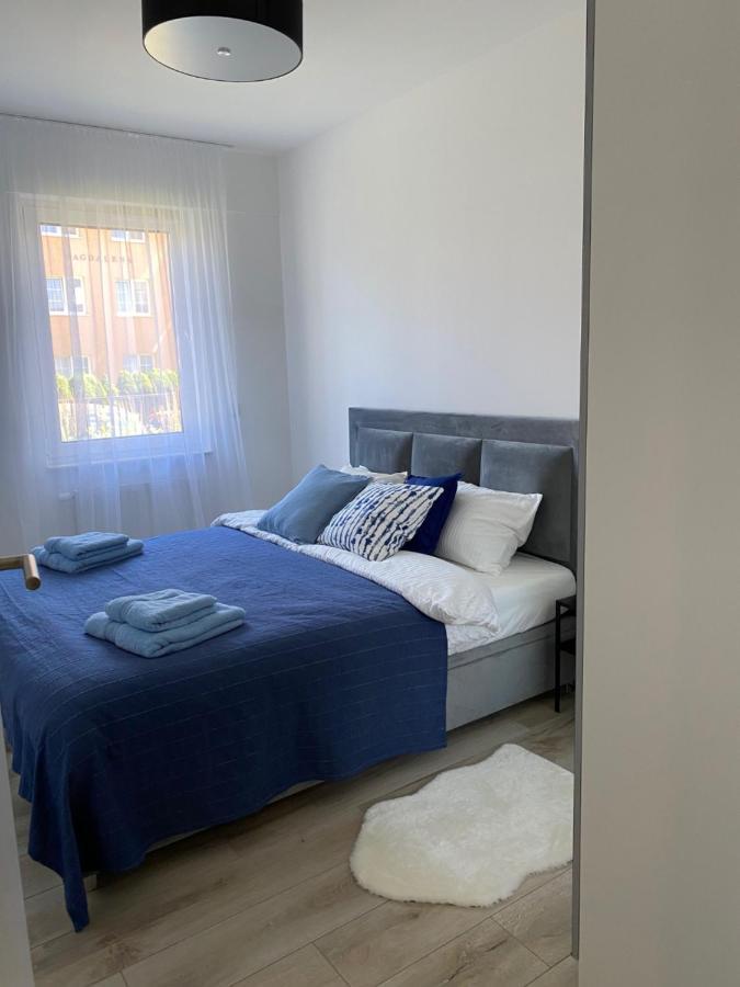 Apartament Przy Plazy Ревал Екстериор снимка
